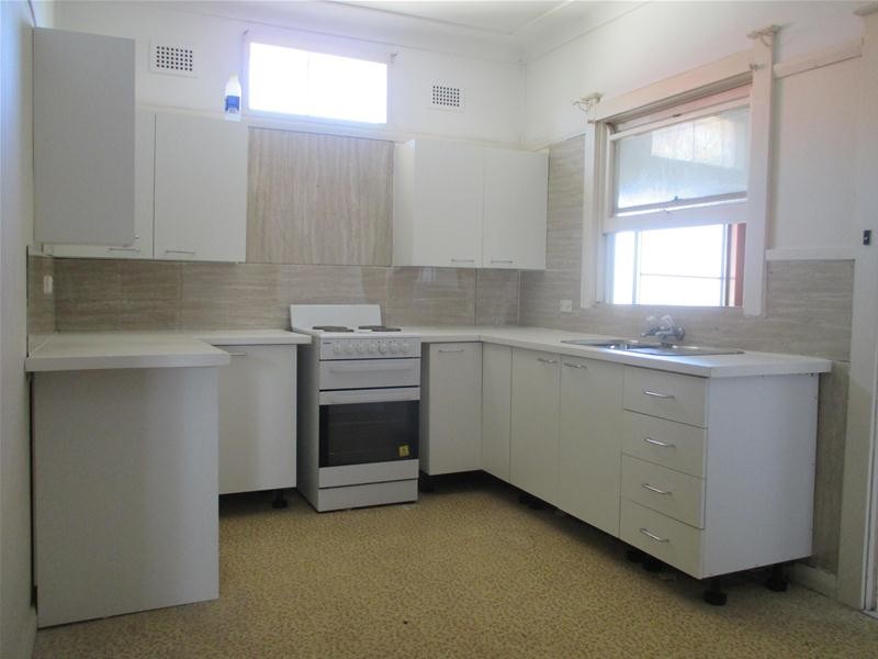 86 Beach Street, Ettalong Beach NSW 2257