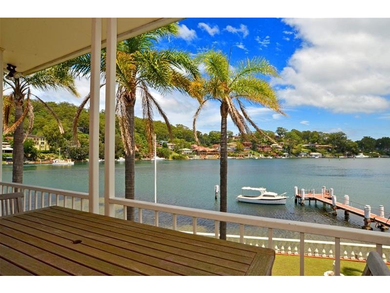 2 Helmsman Boulevard, St Huberts Island NSW 2257