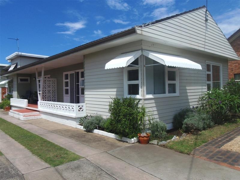 1/14 Augusta Street, Umina Beach NSW 2257