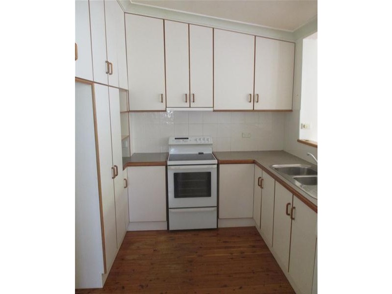 24 Beach Street, Ettalong Beach NSW 2257