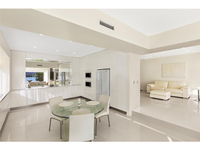 St Huberts Island NSW 2257