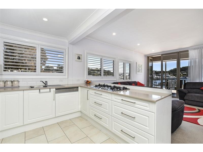 2 Karu Avenue, Booker Bay NSW 2257