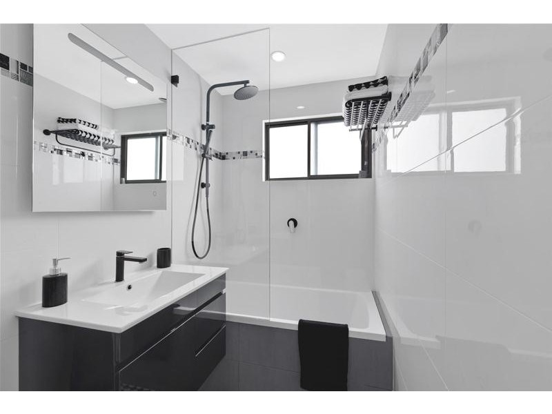 2 Karu Avenue, Booker Bay NSW 2257