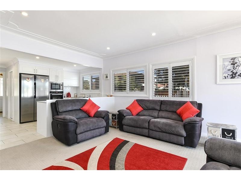 2 Karu Avenue, Booker Bay NSW 2257