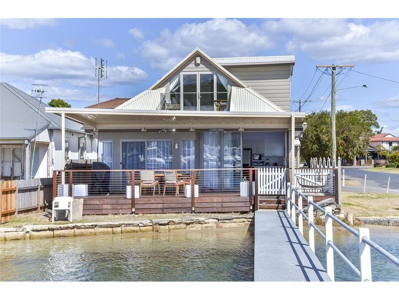 2 Karu Avenue, Booker Bay NSW 2257