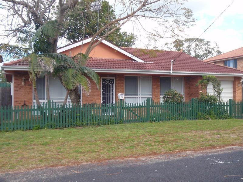 2F Burrawang Street, Ettalong Beach NSW 2257
