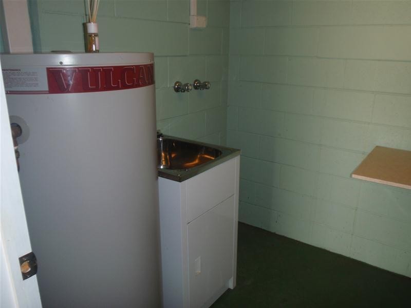 Cabin/24 Uligandi Street, Ettalong Beach NSW 2257