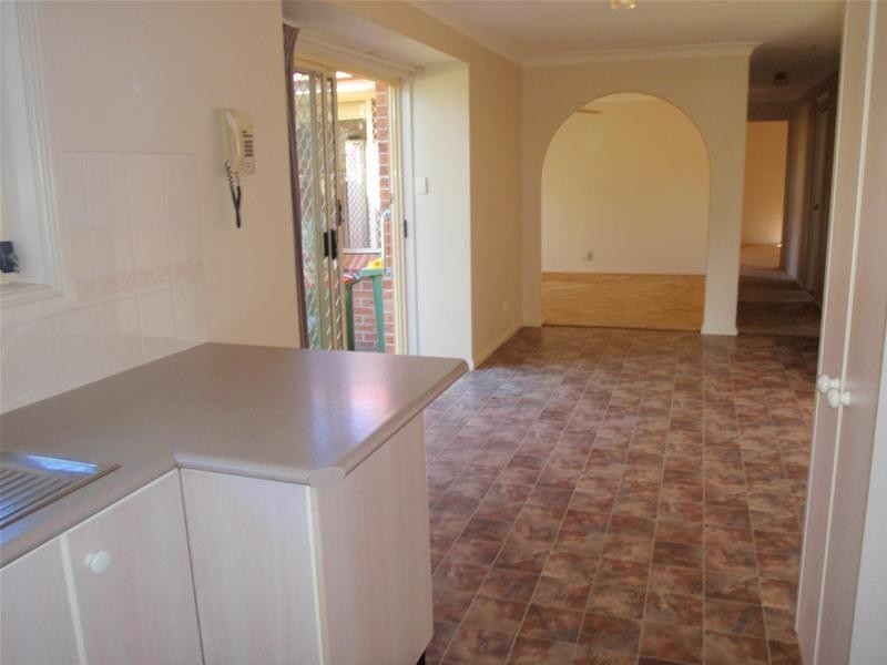 2/85 Beach Street, Ettalong Beach NSW 2257