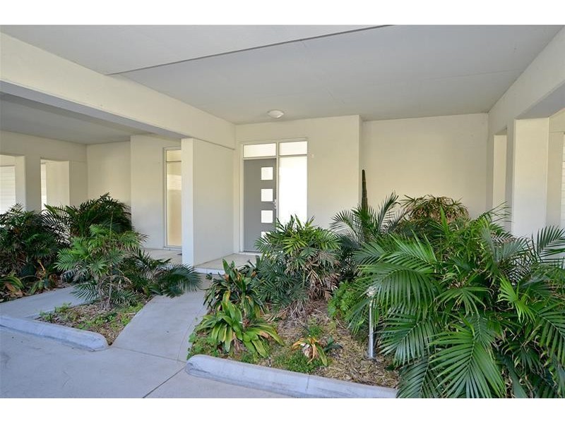 2/13-15 Augusta Street, Umina Beach NSW 2257