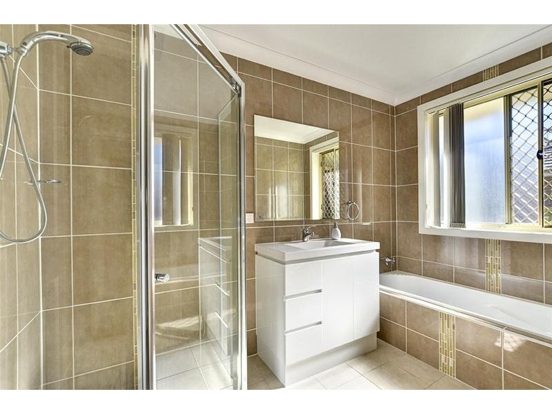 2/34 Farnell Road, Woy Woy NSW 2256