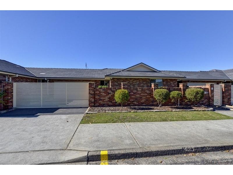 2/34 Farnell Road, Woy Woy NSW 2256