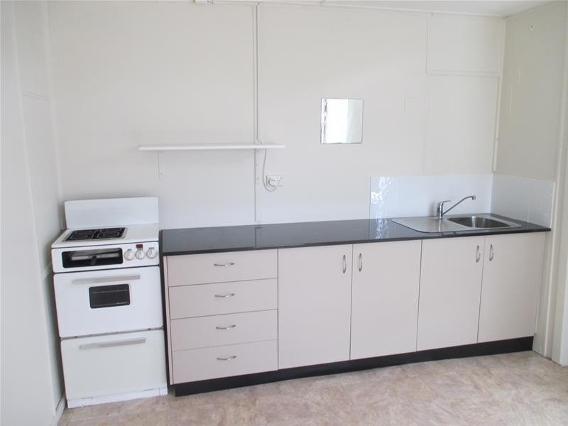 Cabin/75 Britannia Street, Umina Beach NSW 2257