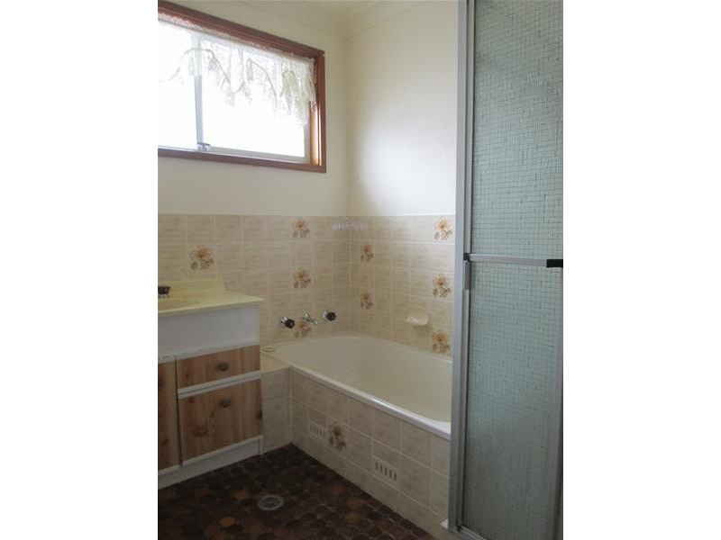 27a Lurline Street, Ettalong Beach NSW 2257