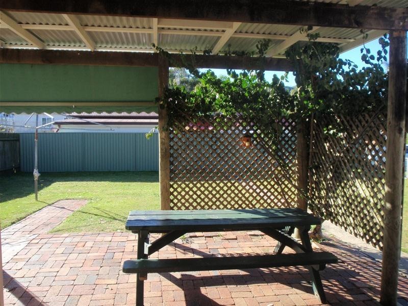 17 BEACH Street, Ettalong Beach NSW 2257