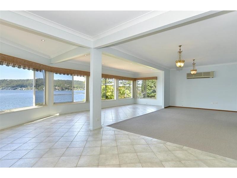 378 Orange Grove Road, Blackwall NSW 2256