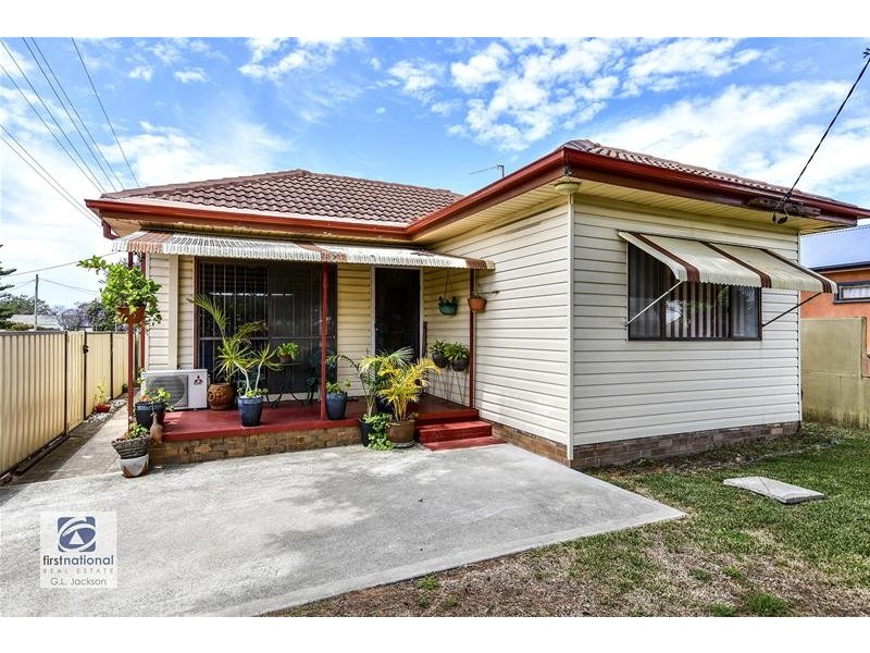 262 Trafalgar Avenue, Umina Beach NSW 2257