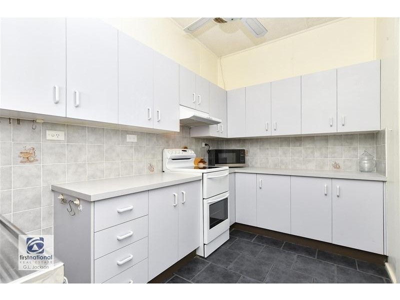 262 Trafalgar Avenue, Umina Beach NSW 2257