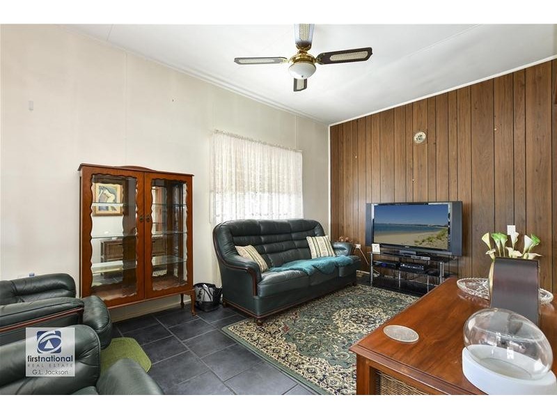 262 Trafalgar Avenue, Umina Beach NSW 2257