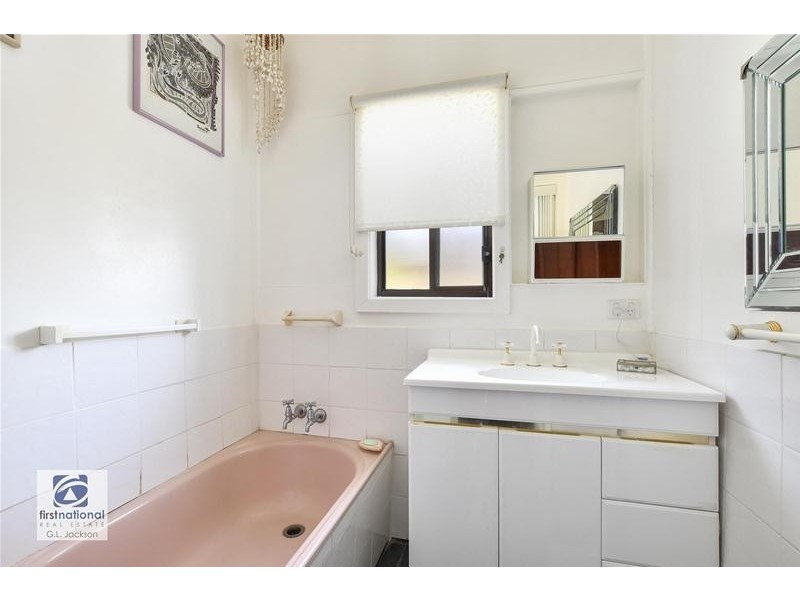 262 Trafalgar Avenue, Umina Beach NSW 2257