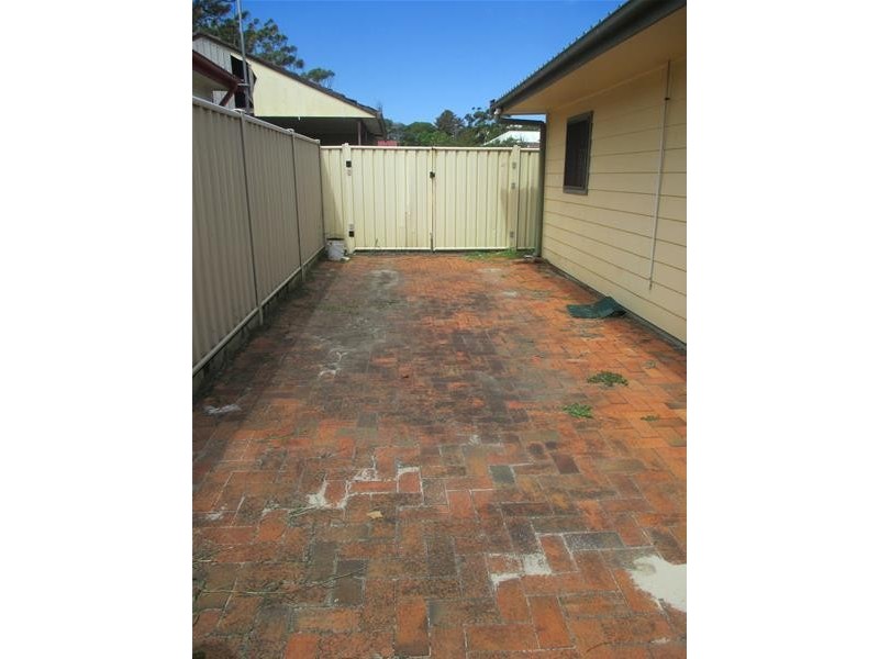 Cabin/64 Barrenjoey Road, Ettalong Beach NSW 2257