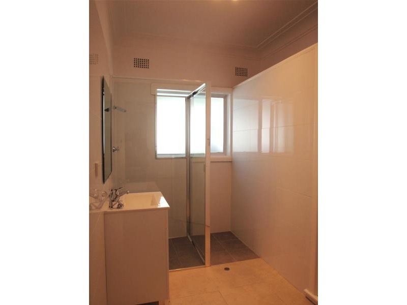 384 Ocean Beach Road, Umina Beach NSW 2257