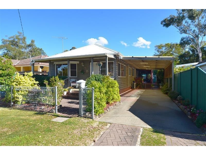 13  Banksia Street, Ettalong Beach NSW 2257