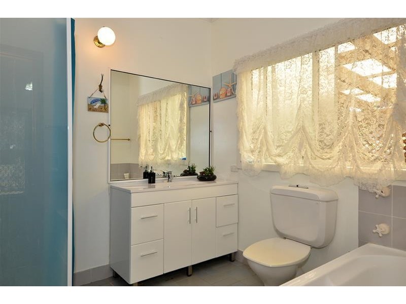 13  Banksia Street, Ettalong Beach NSW 2257