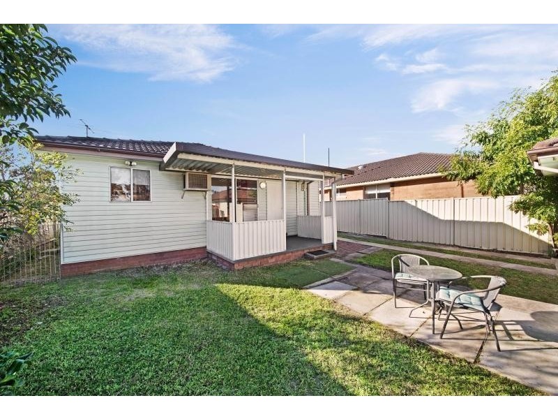 68 Karingi Street, Ettalong Beach NSW 2257