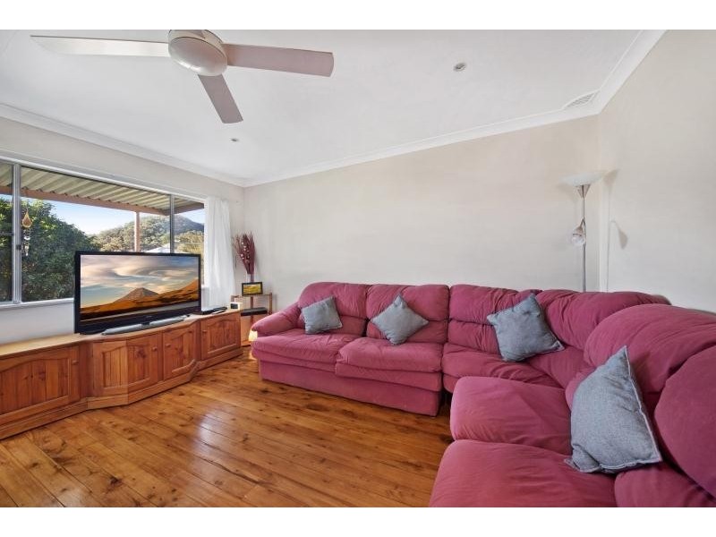 68 Karingi Street, Ettalong Beach NSW 2257