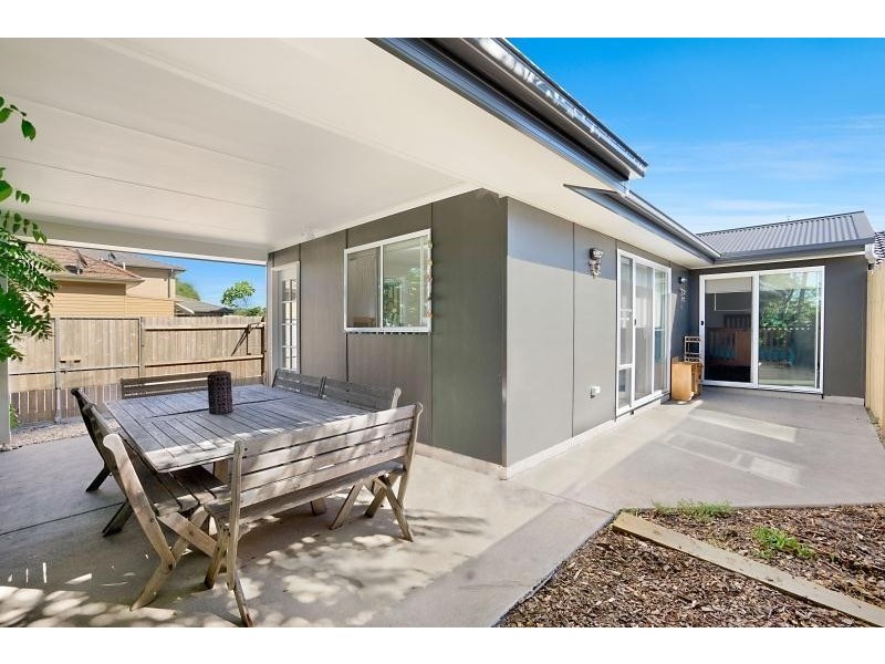 99 Barrenjoey Road, Ettalong Beach NSW 2257