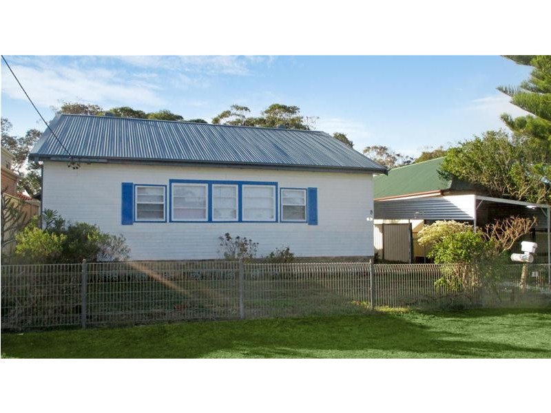 9 Warrah Street, Ettalong Beach NSW 2257