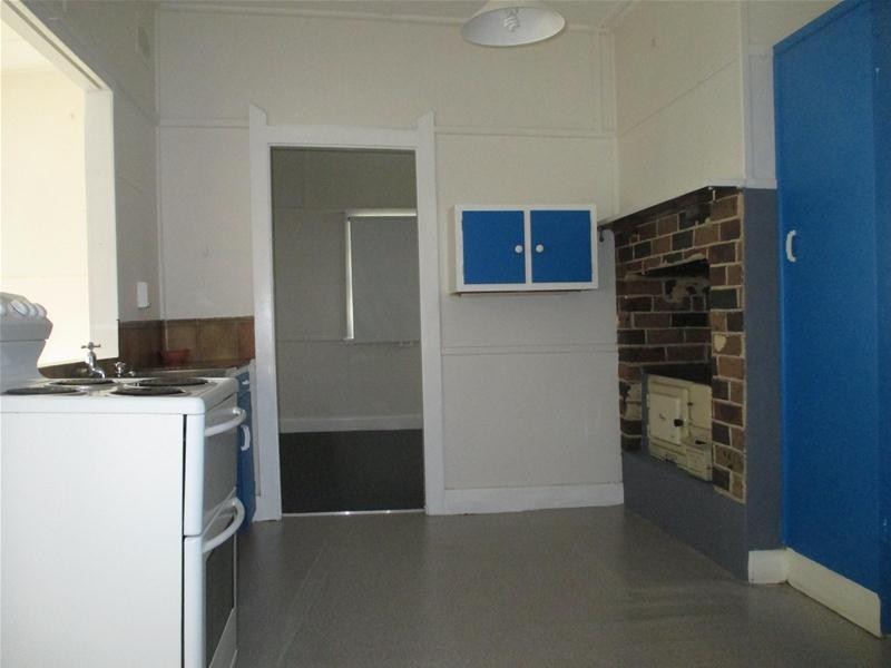 9 Warrah Street, Ettalong Beach NSW 2257