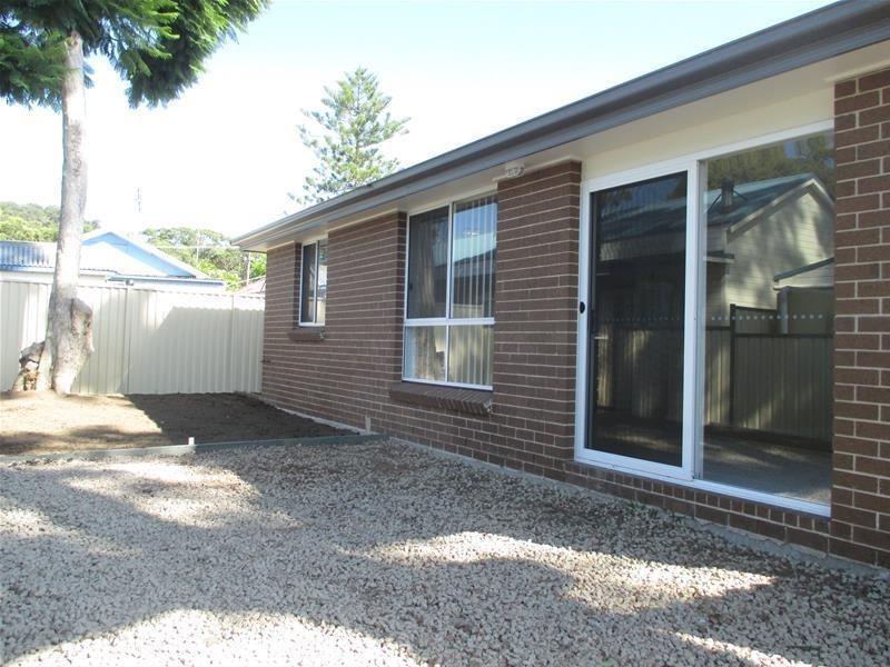 Cabin/33 Kahibah Road, Umina Beach NSW 2257