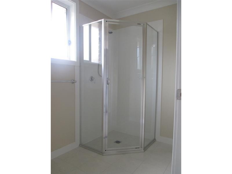 Cabin/33 Kahibah Road, Umina Beach NSW 2257