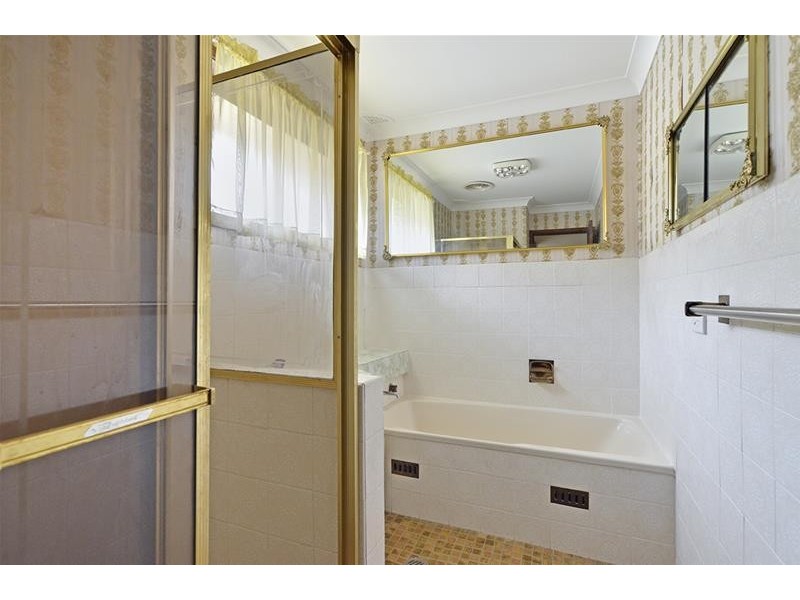 34 Lovell Road, Umina Beach NSW 2257