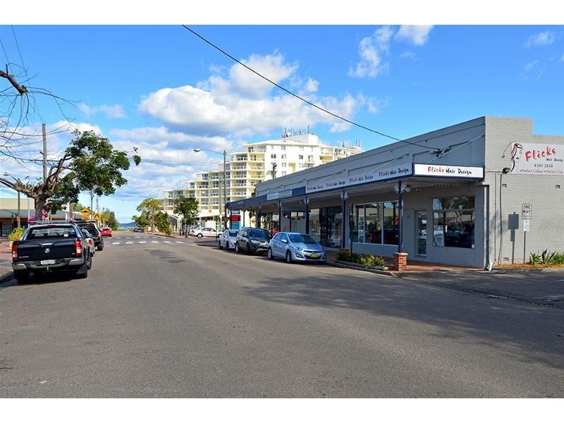 202 Memorial Avenue, Ettalong Beach NSW 2257