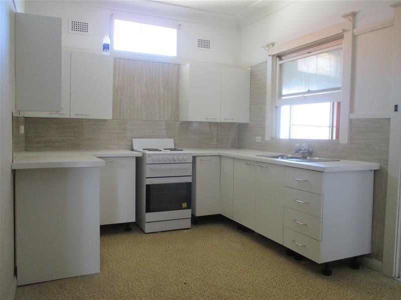 86 Beach Street, Ettalong Beach NSW 2257