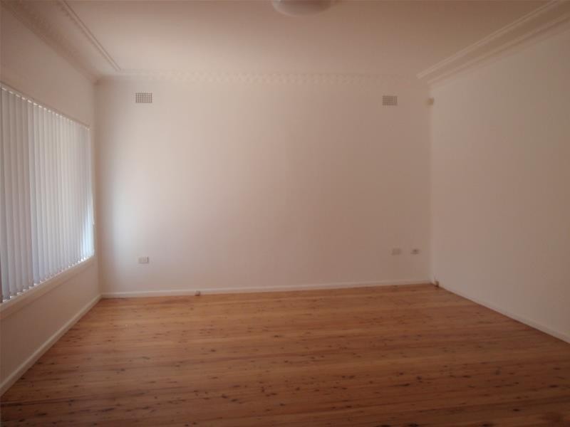 384 Ocean Beach Road, Umina Beach NSW 2257