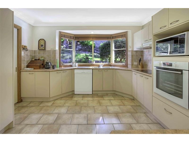 13 Greenhaven Drive, Umina Beach NSW 2257