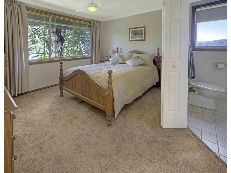 13 Greenhaven Drive, Umina Beach NSW 2257