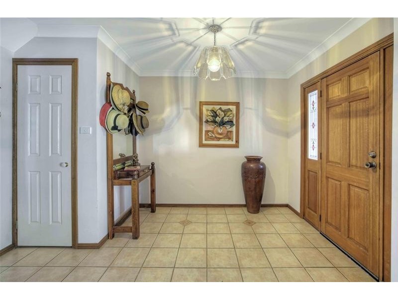 13 Greenhaven Drive, Umina Beach NSW 2257