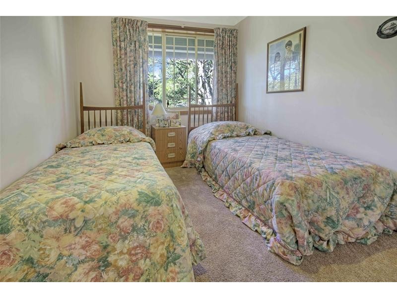 13 Greenhaven Drive, Umina Beach NSW 2257