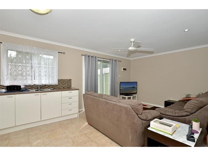 6a Warrigal Street, Blackwall NSW 2256