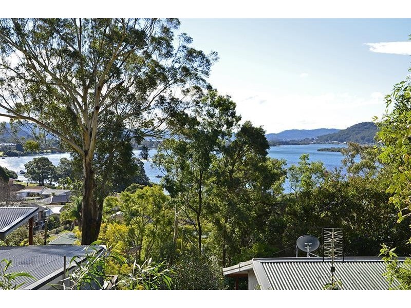 9 Bayview Crescent, Blackwall NSW 2256