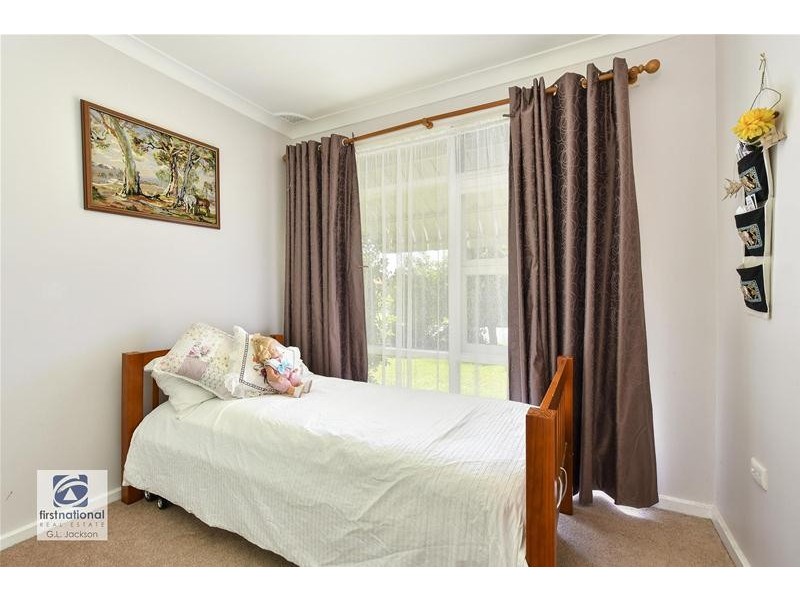 6 Camellia Circle, Woy Woy NSW 2256