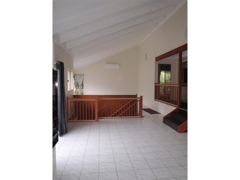 135 Greenhaven Drive, Umina Beach NSW 2257