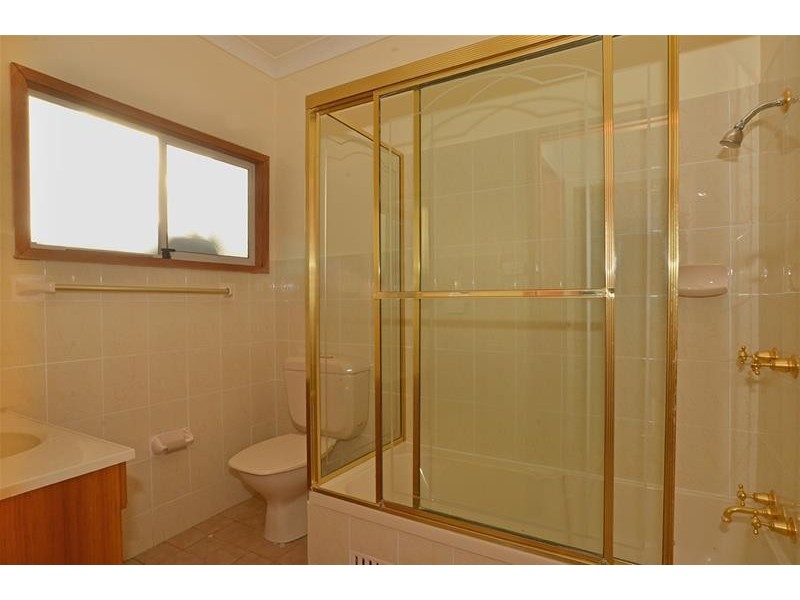 5 Warrah Street, Ettalong Beach NSW 2257