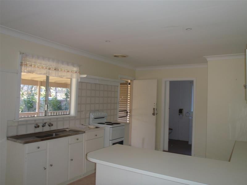 91 Trafalgar Avenue, Woy Woy NSW 2256