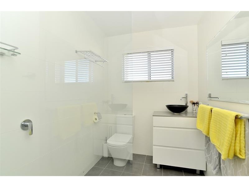 2/402  Booker Bay Road, Booker Bay NSW 2257