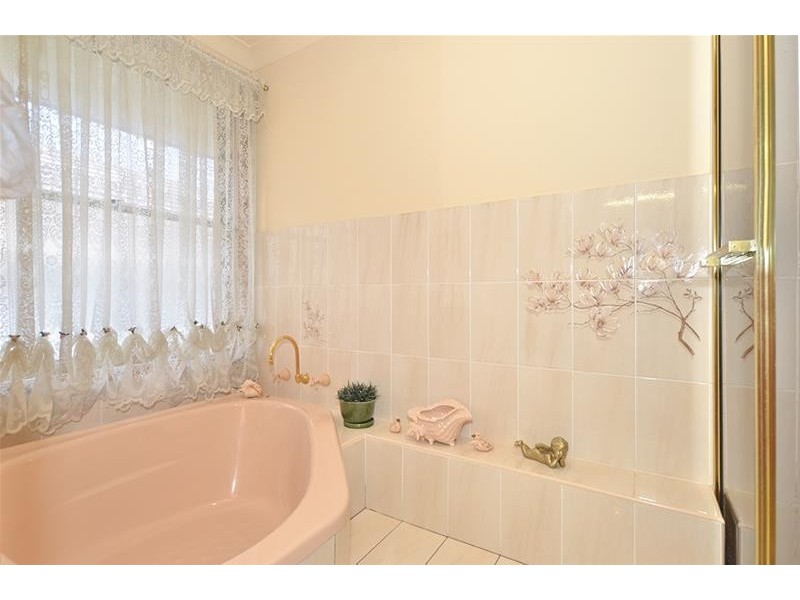 241 Booker Bay Road, Booker Bay NSW 2257